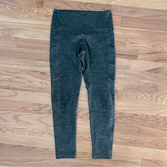 Offline By Aerie The Hugger High Waisted Pocket Legging Short Inseam Petite - Picture 1 of 7